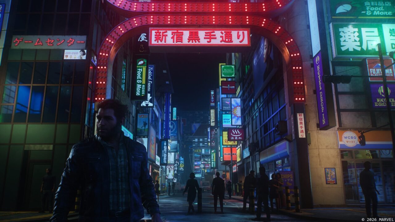 Logan caminha à noite por uma rua de Shinjuku cheia de letreiros de neon em Marvel's Wolverine